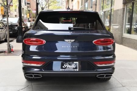 New 2024 Bentley Bentayga Azure V8 | Chicago, IL