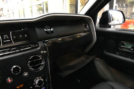 New 2024 Rolls-Royce Black Badge Cullinan  | Chicago, IL