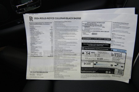New 2024 Rolls-Royce Black Badge Cullinan  | Chicago, IL