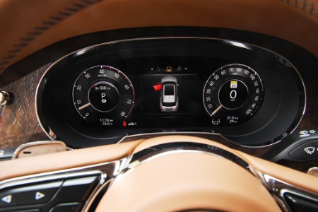 New 2024 Bentley Bentayga Azure V8 | Chicago, IL
