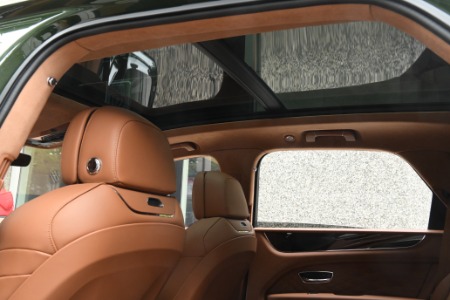 New 2024 Bentley Bentayga Azure V8 | Chicago, IL