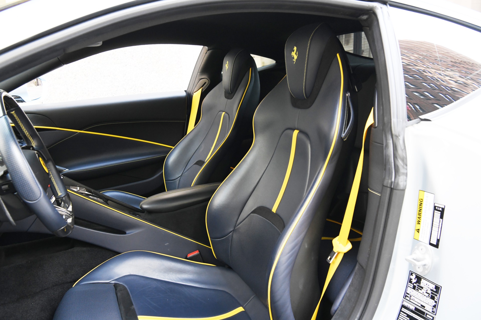 2021 Ferrari Roma photo 10