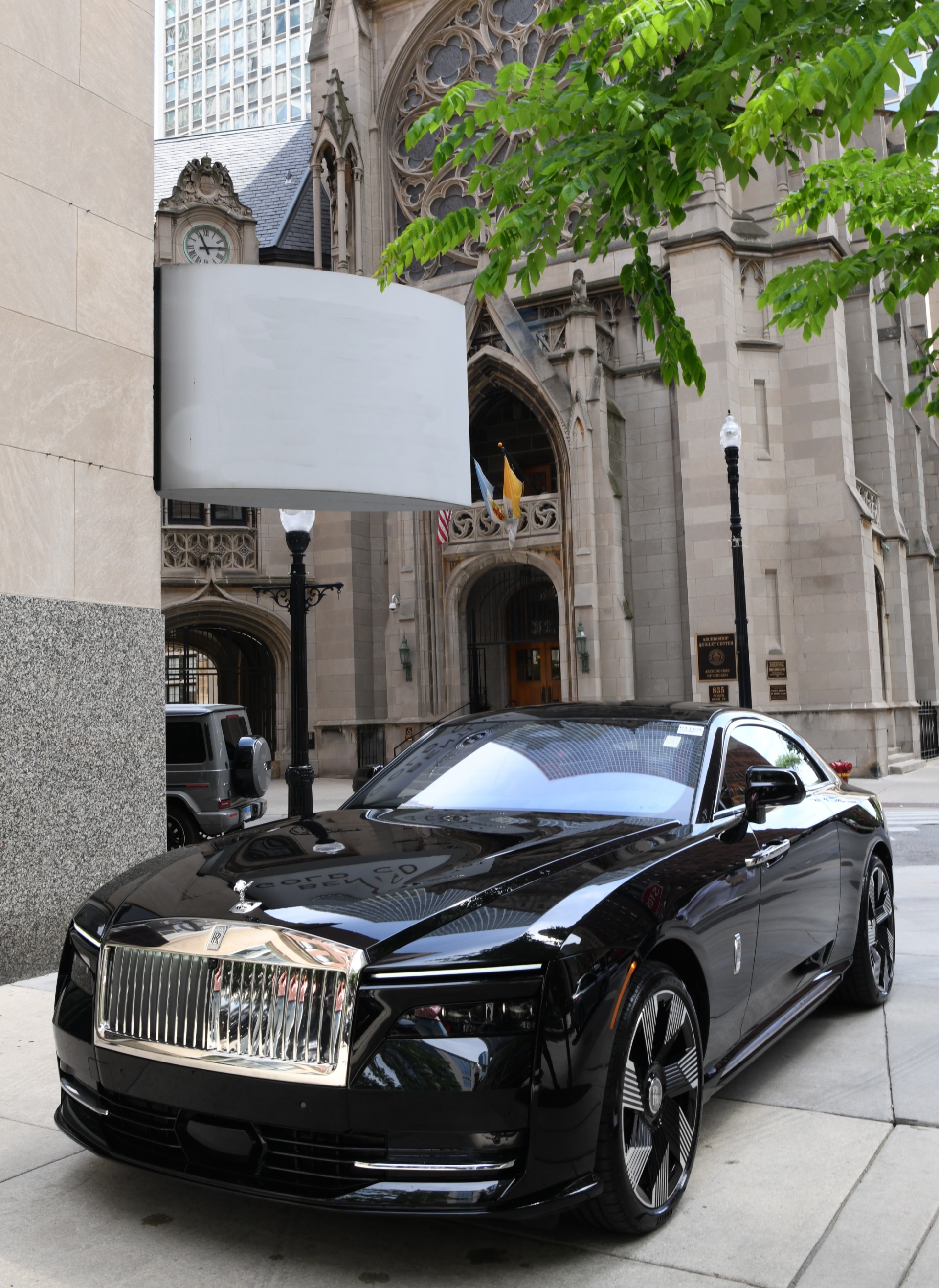 2024 Rolls Royce Spectre photo 23