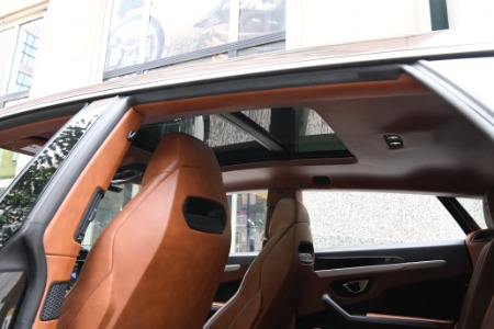 Used 2021 Lamborghini Urus  | Chicago, IL