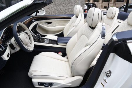 New 2024 Bentley Continental gtc convertible GTC Azure V8 | Chicago, IL