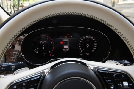 New 2024 Bentley Bentayga Azure V8 | Chicago, IL