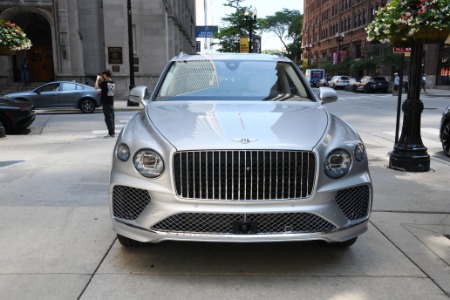New 2024 Bentley Bentayga Azure V8 | Chicago, IL