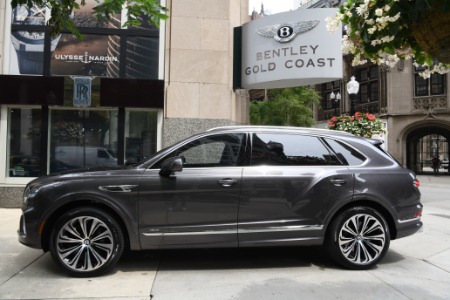 New 2024 Bentley Bentayga EWB Azure V8 | Chicago, IL