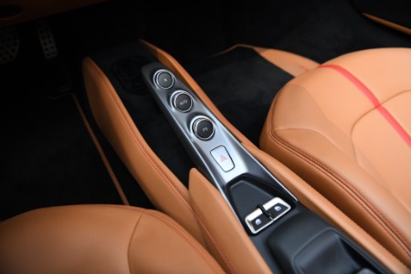 Used 2023 Ferrari F8 Spider  | Chicago, IL