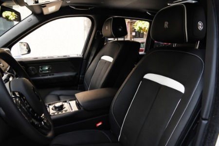 Used 2021 Rolls-Royce Black Badge Cullinan  | Chicago, IL