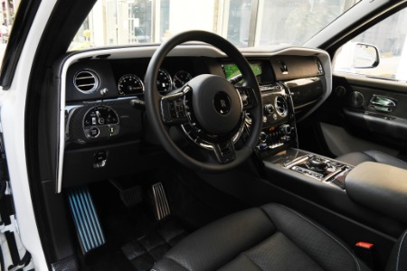 Used 2021 Rolls-Royce Black Badge Cullinan  | Chicago, IL