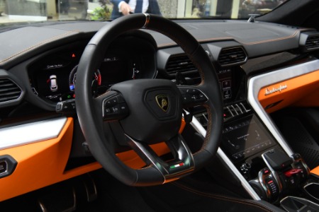 Used 2021 Lamborghini Urus  | Chicago, IL