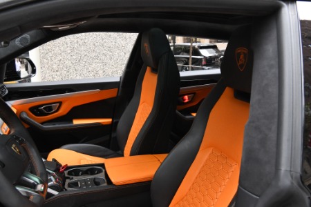 Used 2021 Lamborghini Urus  | Chicago, IL