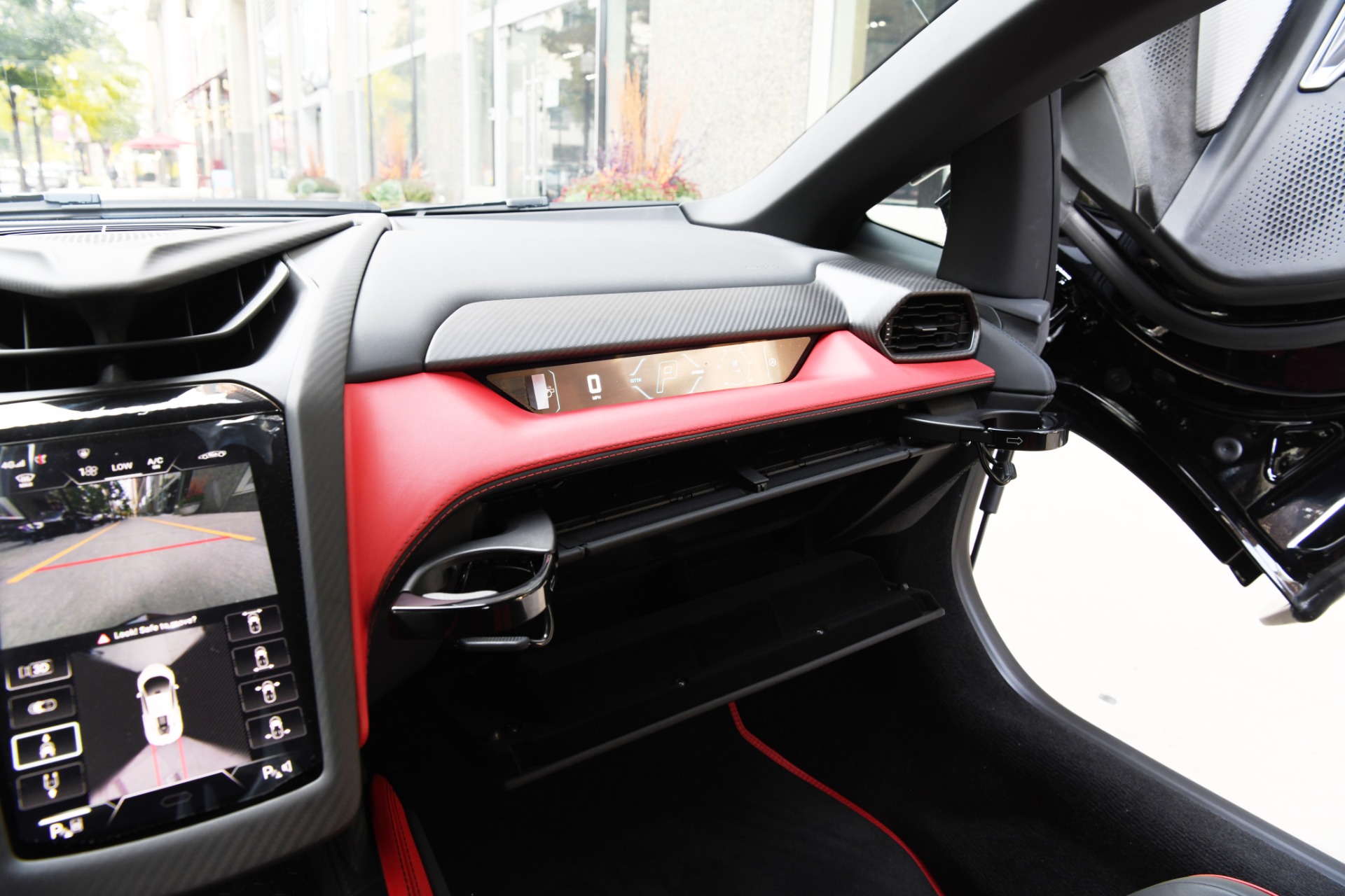 2024 Lamborghini Revuelto photo 16