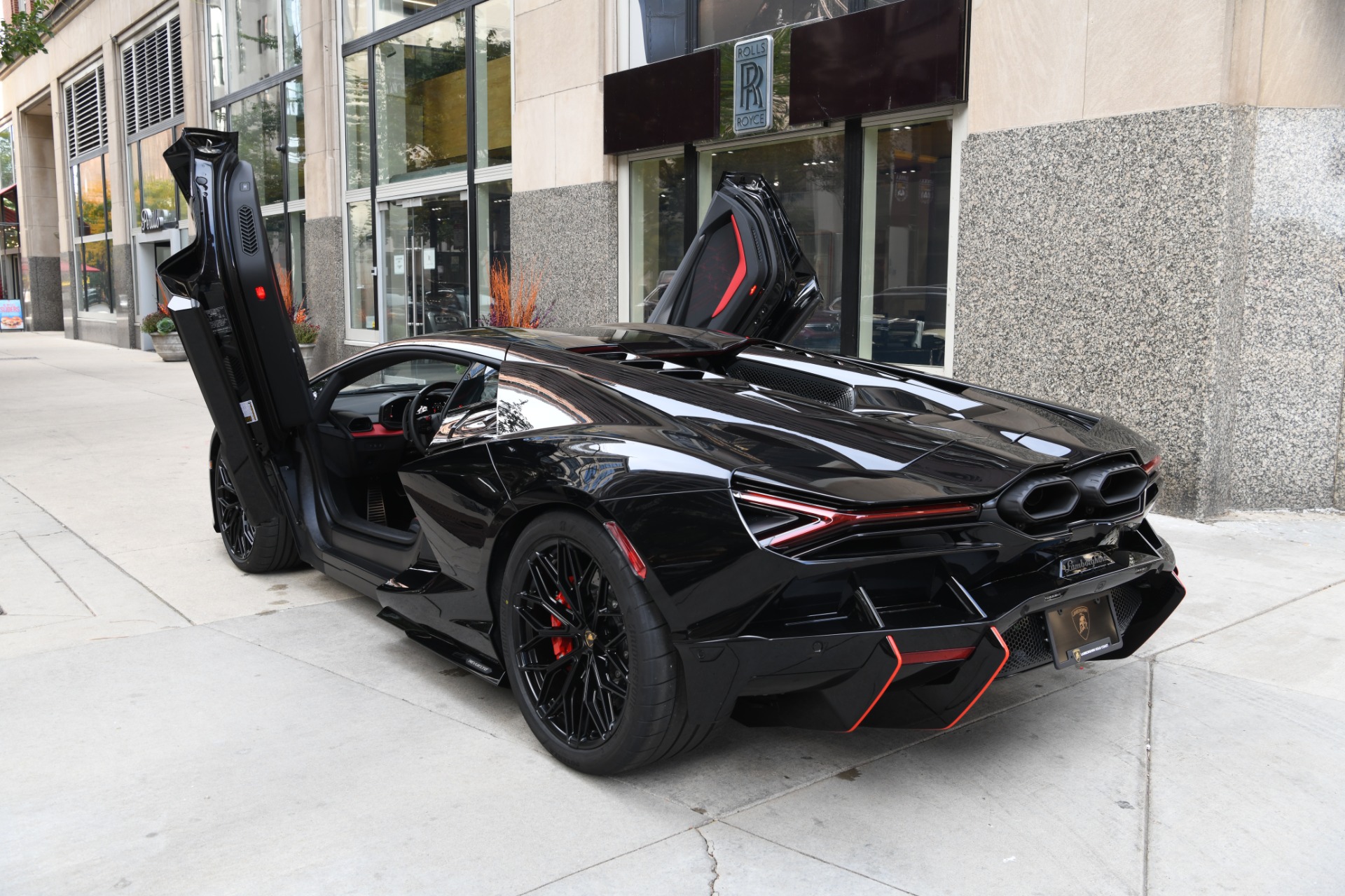 2024 Lamborghini Revuelto photo 4