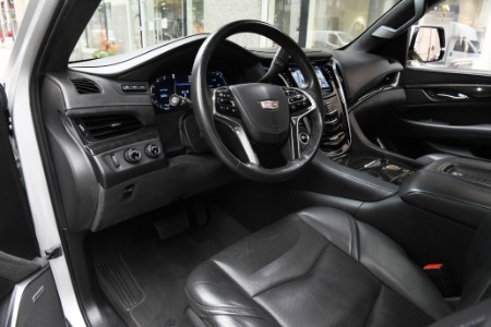 Used 2019 Cadillac Escalade ESV Platinum | Chicago, IL