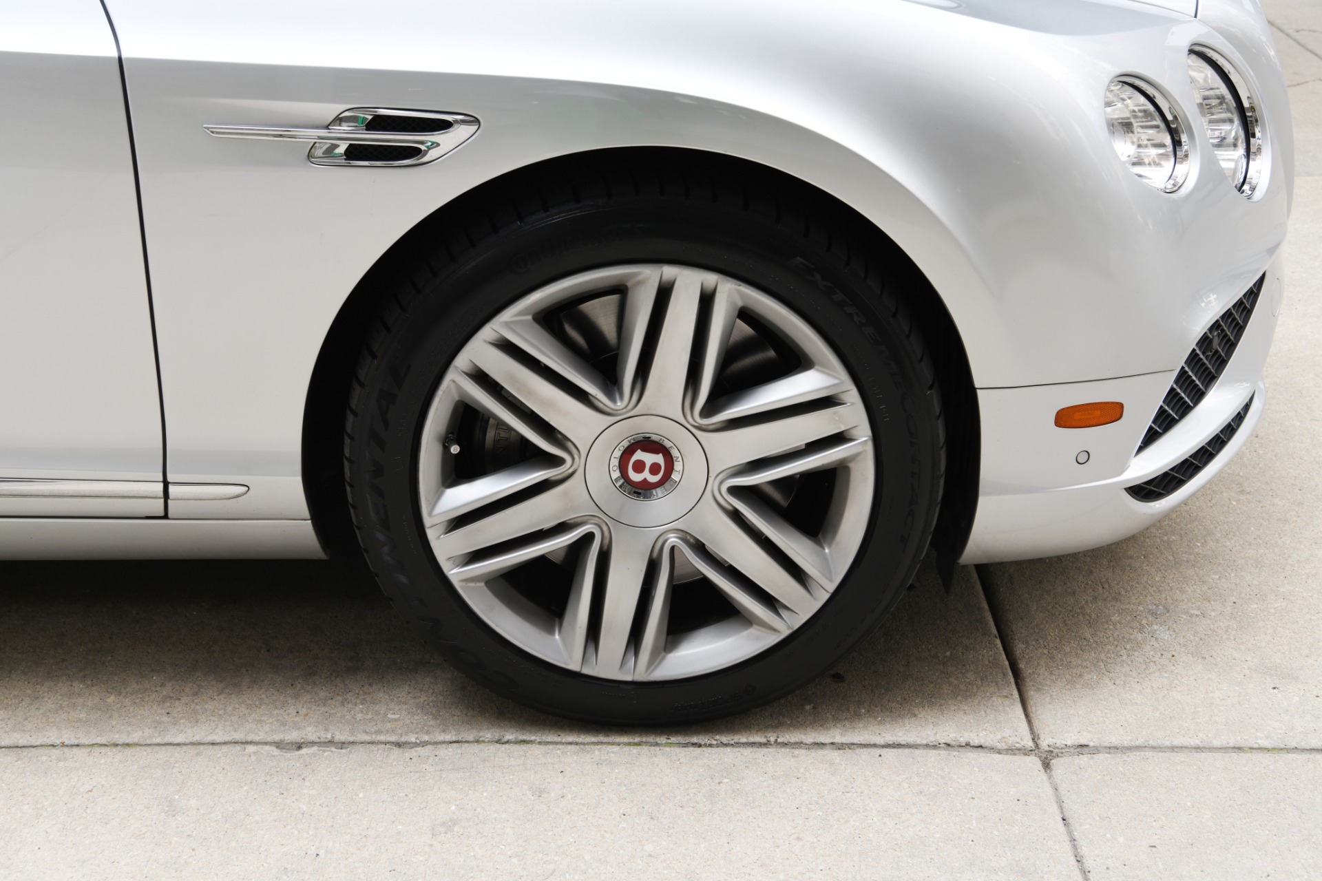 2017 Bentley Continental GT V8 photo 19