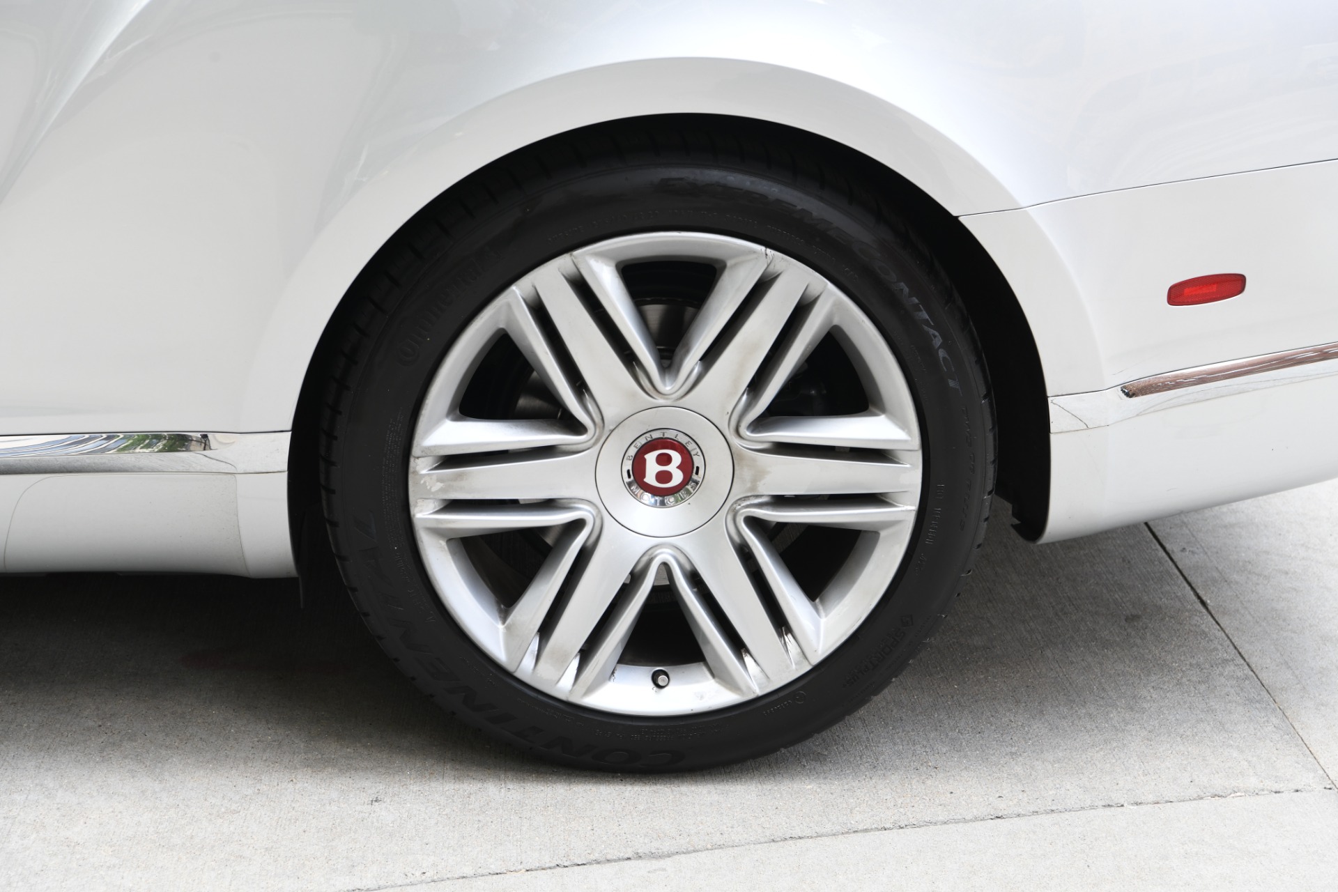 2017 Bentley Continental GT V8 photo 21