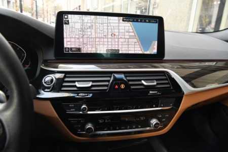 BMW ナビゲーションシステム ナビ男くん｜出張取付OK！ BMW純正ナビ（iD6）をもっと便利で高