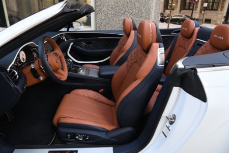 Used 2023 Bentley Continental GTC Convertible GTC V8 Mulliner | Chicago, IL