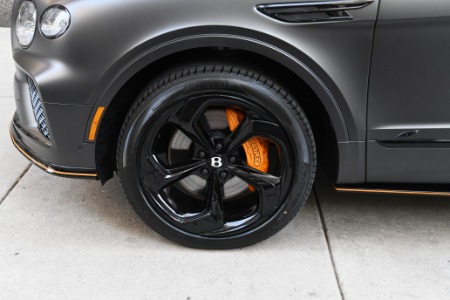New 2025 Bentley Bentayga S Black Edition | Chicago, IL