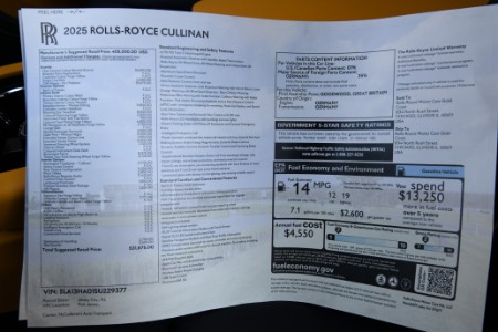 New 2025 Rolls-Royce Cullinan  | Chicago, IL