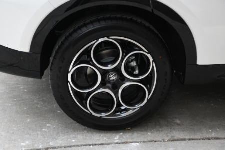 New 2025 Alfa Romeo Tonale  | Chicago, IL