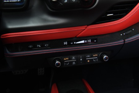 Used 2022 Ferrari F8 Spider  | Chicago, IL