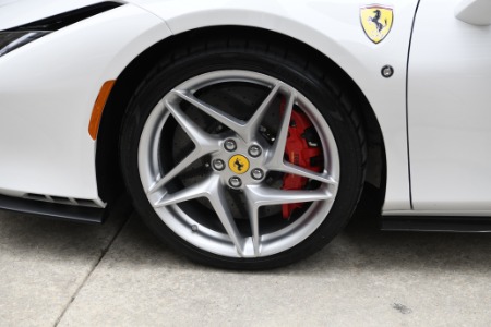 Used 2022 Ferrari F8 Spider  | Chicago, IL