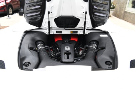 Used 2022 Ferrari F8 Spider  | Chicago, IL