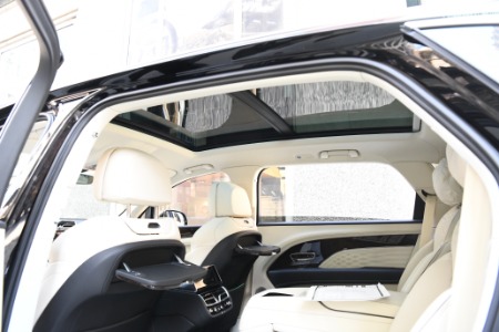New 2025 Bentley Bentayga Azure EWB V8 | Chicago, IL