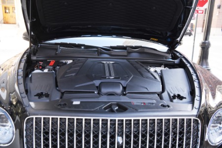 New 2025 Bentley Bentayga Azure EWB V8 | Chicago, IL