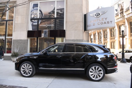 New 2025 Bentley Bentayga Azure EWB V8 | Chicago, IL