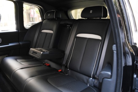 Used 2025 Rolls-Royce Black Badge Cullinan  | Chicago, IL