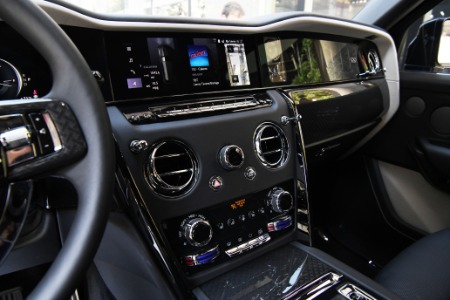 Used 2025 Rolls-Royce Black Badge Cullinan  | Chicago, IL