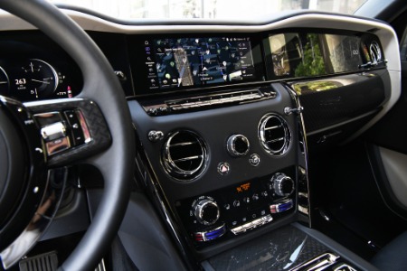 Used 2025 Rolls-Royce Black Badge Cullinan  | Chicago, IL