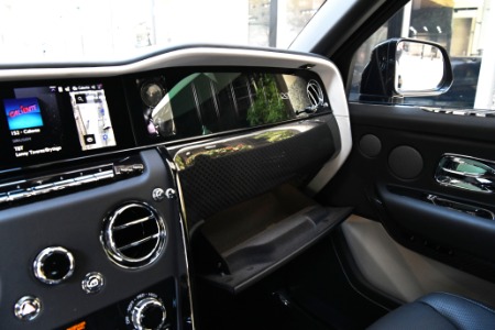 Used 2025 Rolls-Royce Black Badge Cullinan  | Chicago, IL