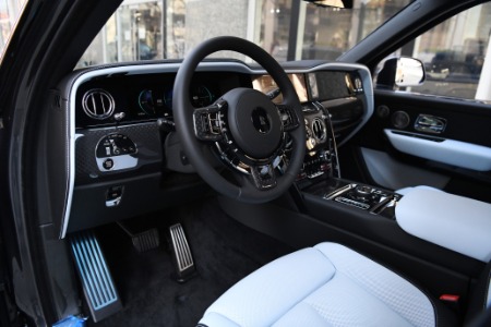 New 2025 Rolls-Royce Black Badge Cullinan  | Chicago, IL