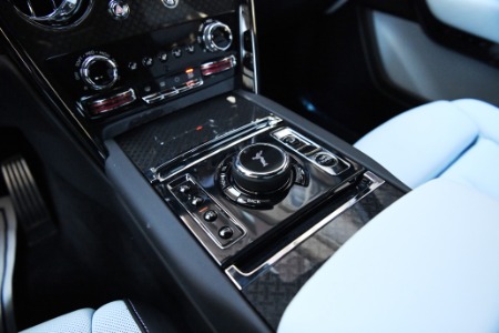 New 2025 Rolls-Royce Black Badge Cullinan  | Chicago, IL