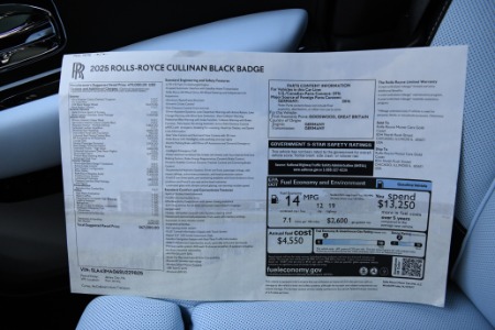 New 2025 Rolls-Royce Black Badge Cullinan  | Chicago, IL