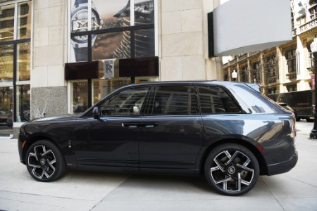 New 2025 Rolls-Royce Black Badge Cullinan  | Chicago, IL