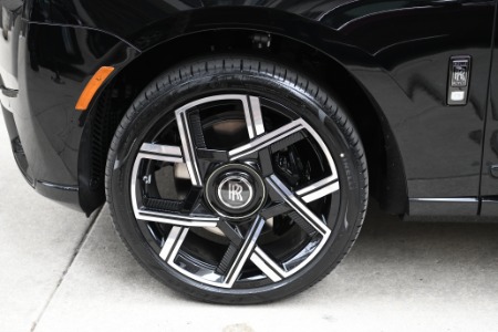Used 2025 Rolls-Royce Black Badge Cullinan  | Chicago, IL