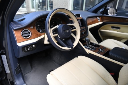 Used 2023 Bentley Bentayga EWB V8 | Chicago, IL