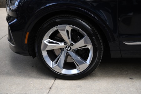 Used 2023 Bentley Bentayga EWB V8 | Chicago, IL