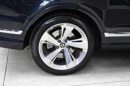 Used 2023 Bentley Bentayga EWB V8 | Chicago, IL