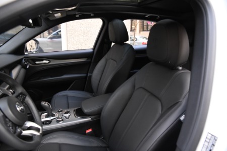 New 2025 Alfa Romeo Stelvio  | Chicago, IL