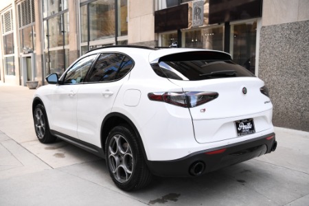 New 2025 Alfa Romeo Stelvio  | Chicago, IL