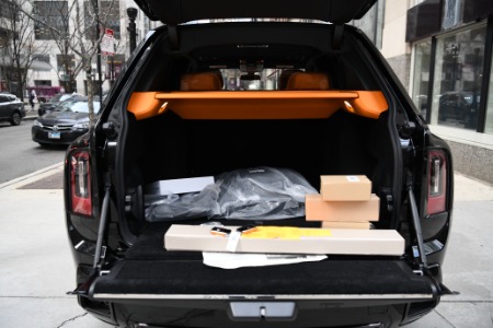 New 2025 Rolls-Royce Black Badge Cullinan  | Chicago, IL