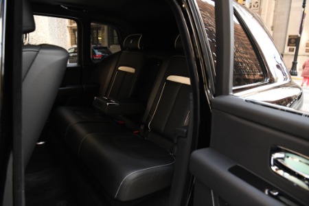 Used 2022 Rolls-Royce Black Badge Cullinan  | Chicago, IL