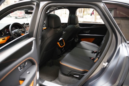 New 2025 Bentley Bentayga S Black Edition | Chicago, IL